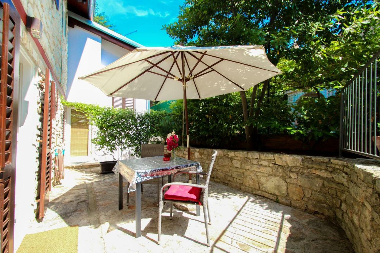 Carla Guest House Novigrad Istria Exterior foto